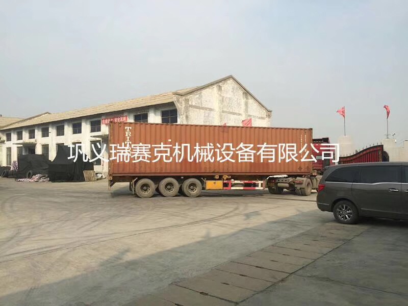 發(fā)往韓國的銅米機(jī)整套設(shè)備裝配發(fā)貨